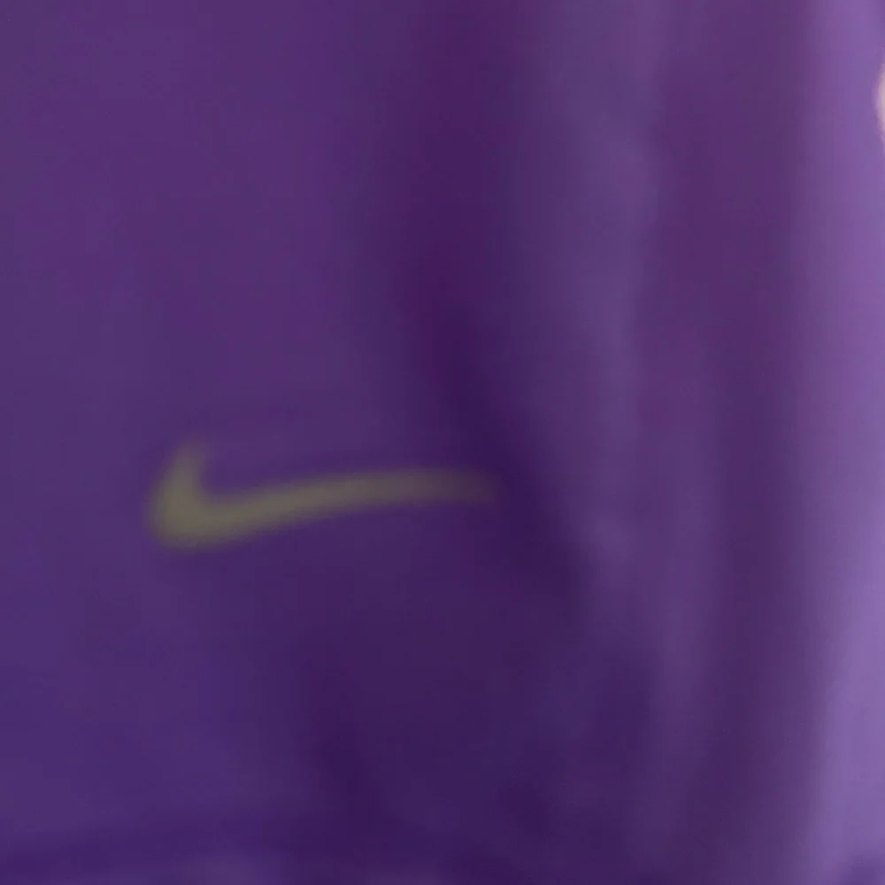 Nike golf tour performance dry fit women’s size‎ small purple